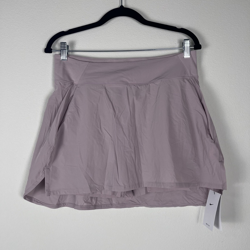 Nike Women’s Dusty Lilac Performance Skort